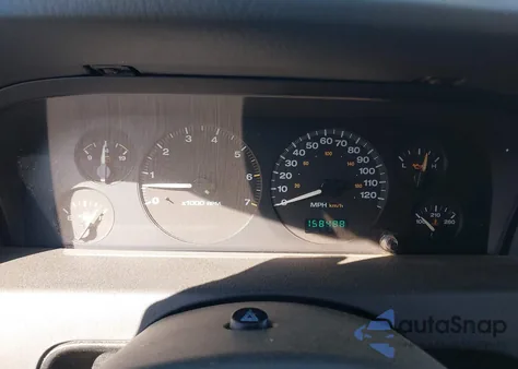 2002 Jeep Grand Cherokee Laredo из США, поврежденный, VIN 1J4GW48N52C212523